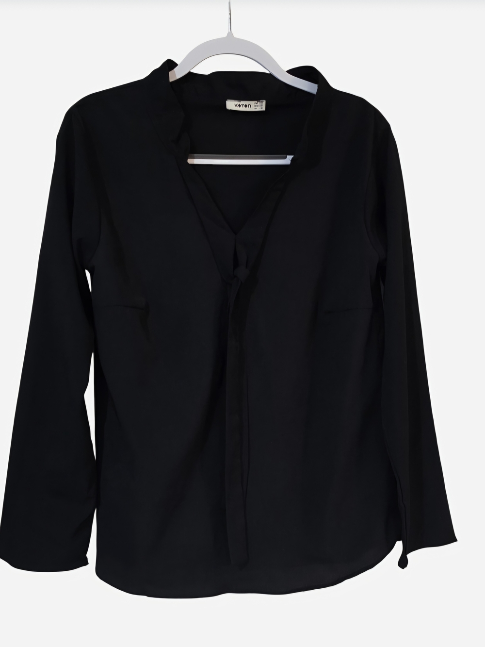 Koton Sz. 8 Black V-Neck Tie Front Women's Blouse blouse, Long Sleeve